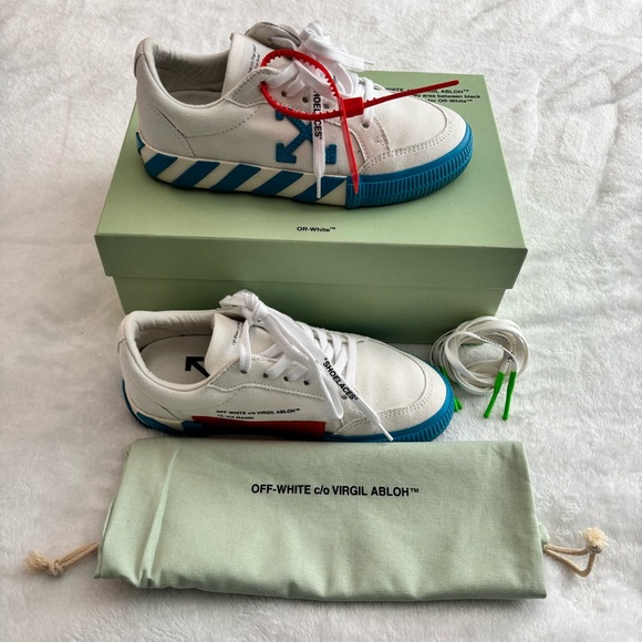 Off-White Vulcanized Low Canvas Sneakers - Picture 1 of 13